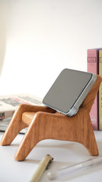 Mino - Phone Stand